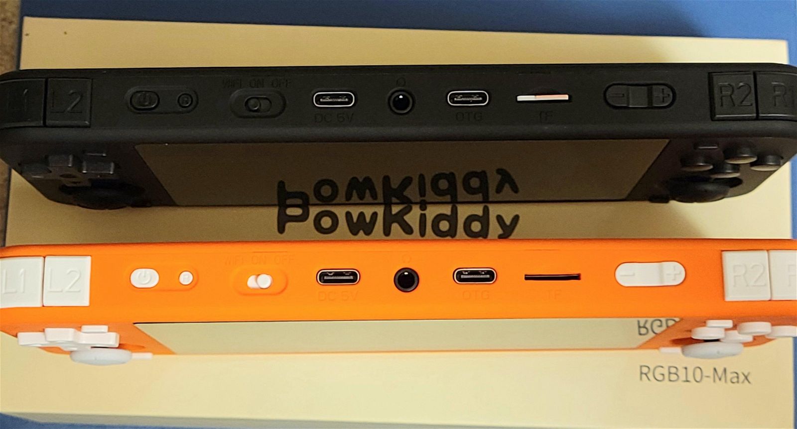 New Rgb10 Max 5.5" pre-configured handheld gaming console, heatsink mod, 128GB Retro emulation system, 18k+ titles, 50+ systems latest OS - Arcadeclassics